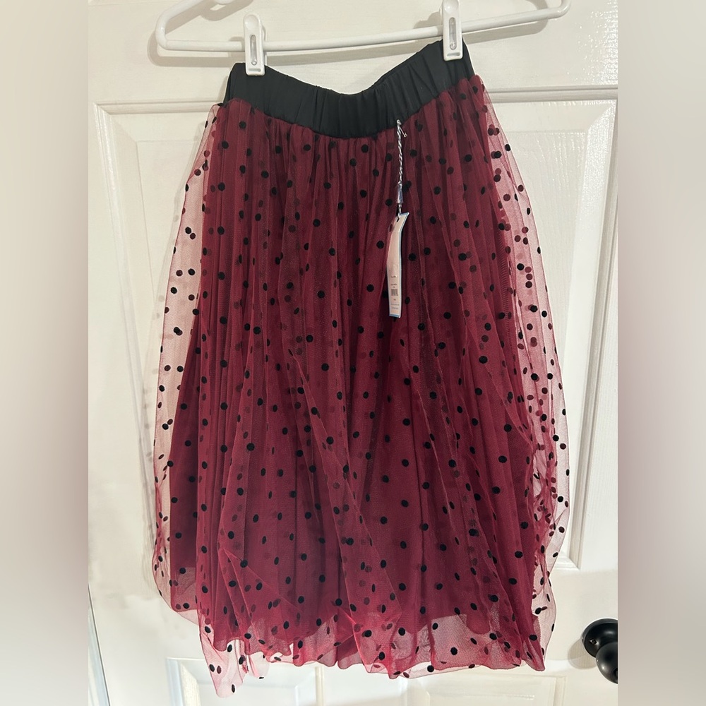 Elegant Black and Red Polka Dot Skirt